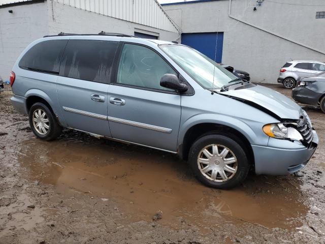 Photo 3 VIN: 2C4GP54LX5R412676 - CHRYSLER MINIVAN 