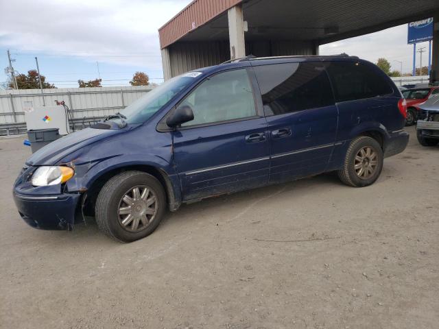 Photo 0 VIN: 2C4GP64L35R124603 - CHRYSLER TOWN & COU 