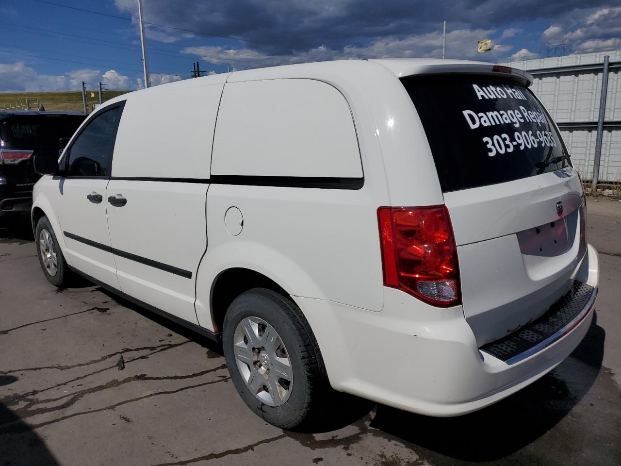 Photo 1 VIN: 2C4JDGAG4CR367457 - DODGE RAM VAN 