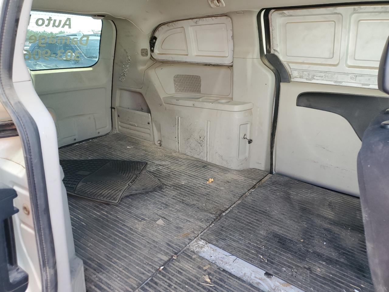 Photo 10 VIN: 2C4JDGAG4CR367457 - DODGE RAM VAN 