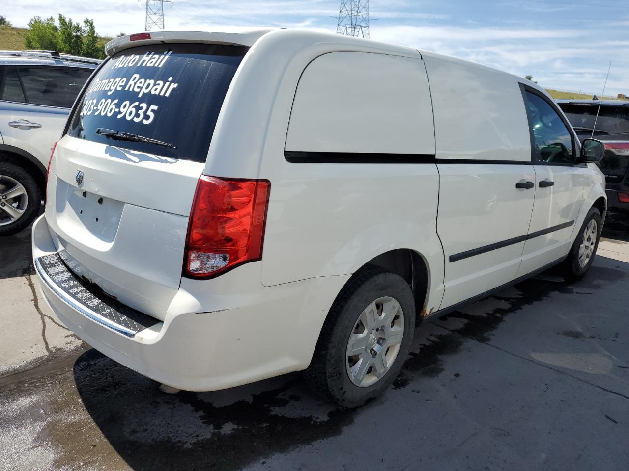 Photo 2 VIN: 2C4JDGAG4CR367457 - DODGE RAM VAN 