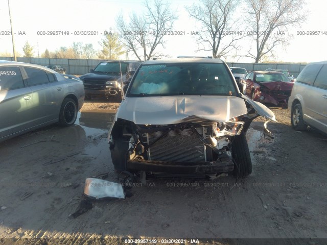 Photo 5 VIN: 2C4RC1AG1GR133608 - CHRYSLER TOWN & COUNTRY 