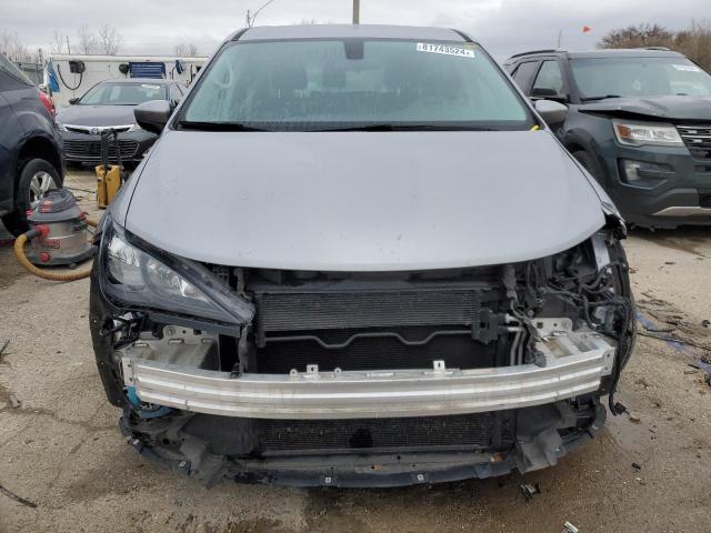 Photo 4 VIN: 2C4RC1AG1JR125497 - CHRYSLER PACIFICA L 