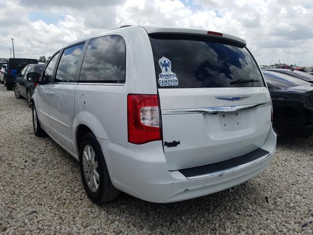 Photo 2 VIN: 2C4RC1AG2FR755861 - CHRYSLER TOWN & COU 