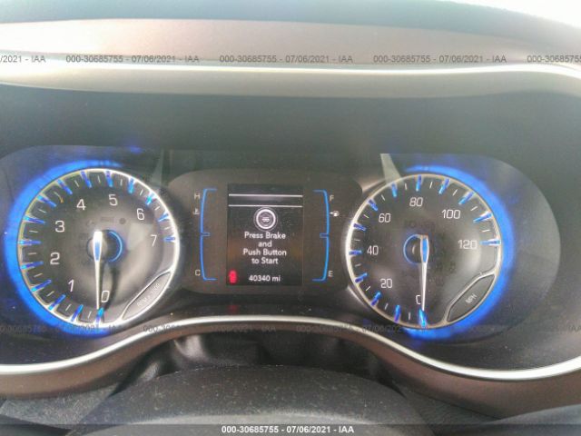 Photo 6 VIN: 2C4RC1AG3JR159022 - CHRYSLER PACIFICA 