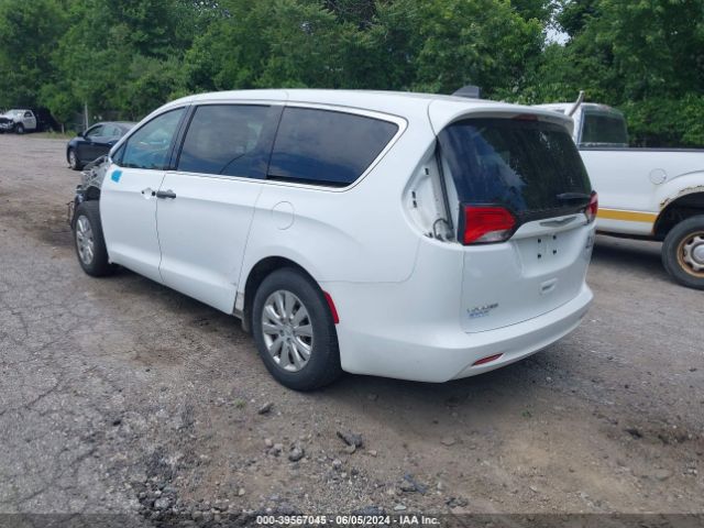 Photo 2 VIN: 2C4RC1AG4LR122953 - CHRYSLER VOYAGER 