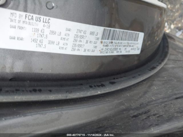 Photo 8 VIN: 2C4RC1AG5JR292879 - CHRYSLER PACIFICA 