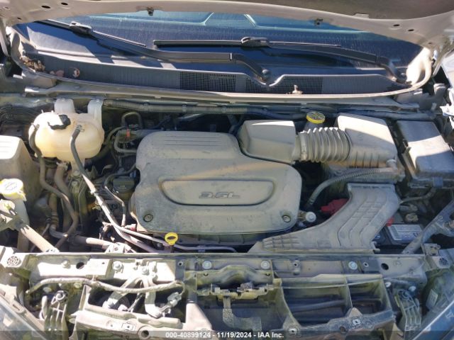 Photo 9 VIN: 2C4RC1AG6LR236002 - CHRYSLER VOYAGER 