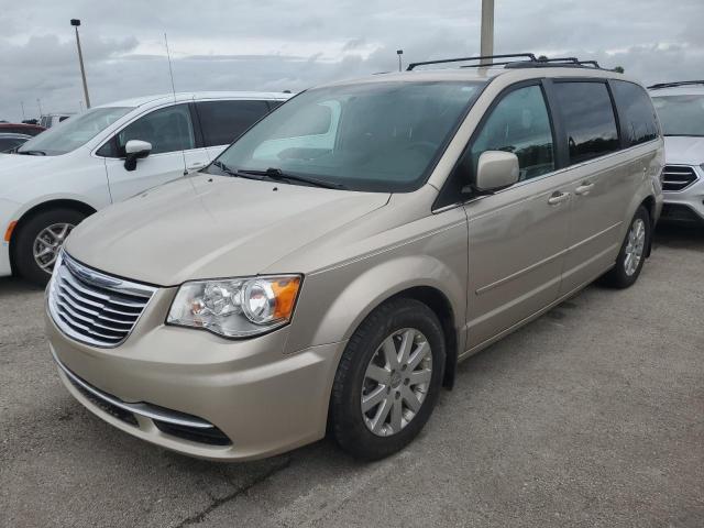 Photo 0 VIN: 2C4RC1AG7FR727733 - CHRYSLER TOWN & COU 