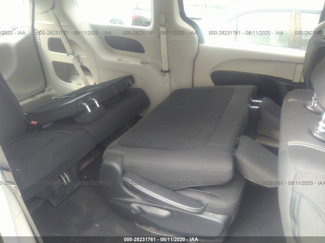 Photo 7 VIN: 2C4RC1AG9LR120499 - CHRYSLER VOYAGER 