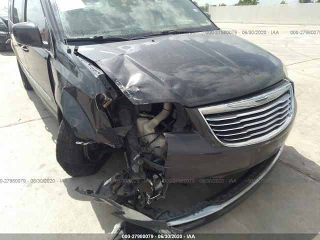 Photo 5 VIN: 2C4RC1BG0CR158038 - CHRYSLER TOWN & COUNTRY 