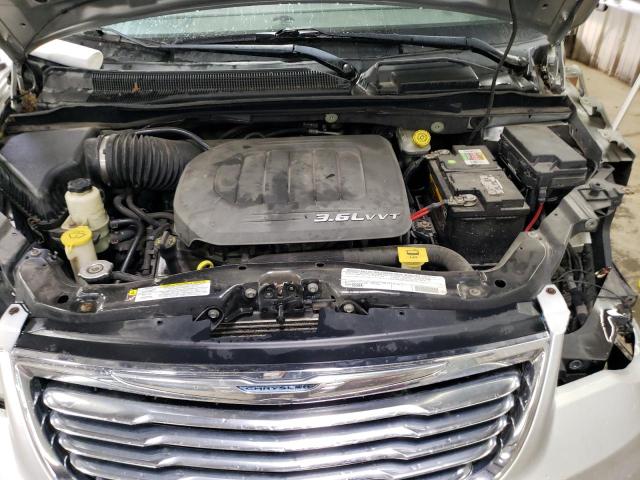 Photo 10 VIN: 2C4RC1BG0CR186017 - CHRYSLER TOWN & COU 