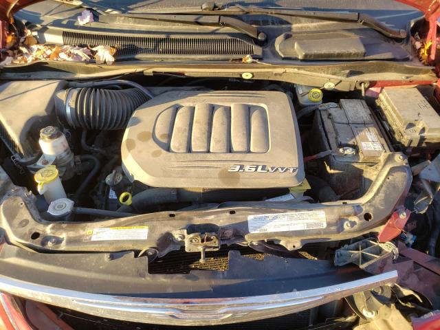 Photo 6 VIN: 2C4RC1BG0CR188690 - CHRYSLER TOWN & COU 