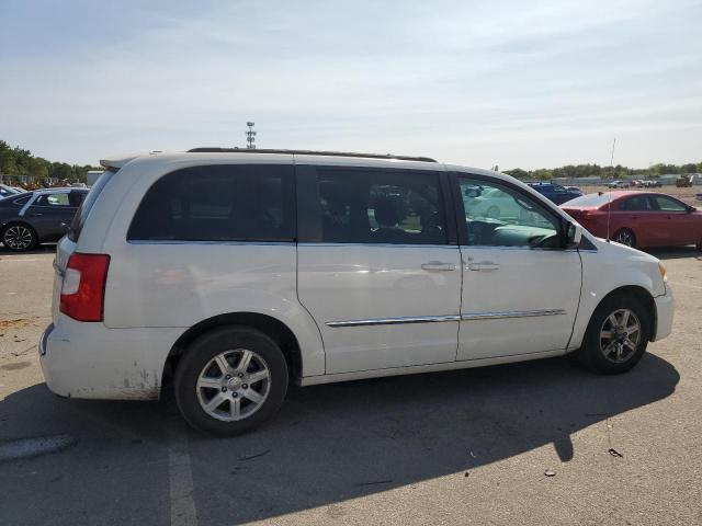 Photo 2 VIN: 2C4RC1BG0CR282410 - CHRYSLER TOWN & COU 