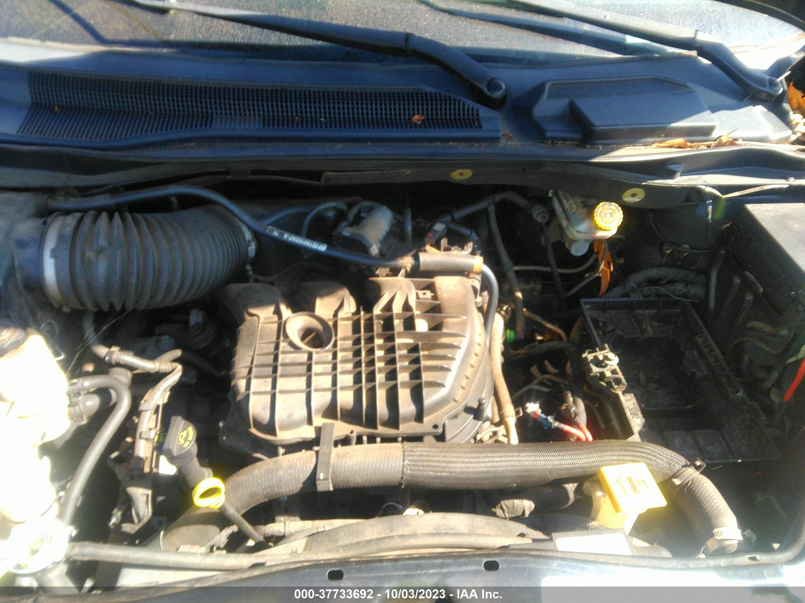 Photo 9 VIN: 2C4RC1BG0CR344372 - CHRYSLER TOWN & COUNTRY 