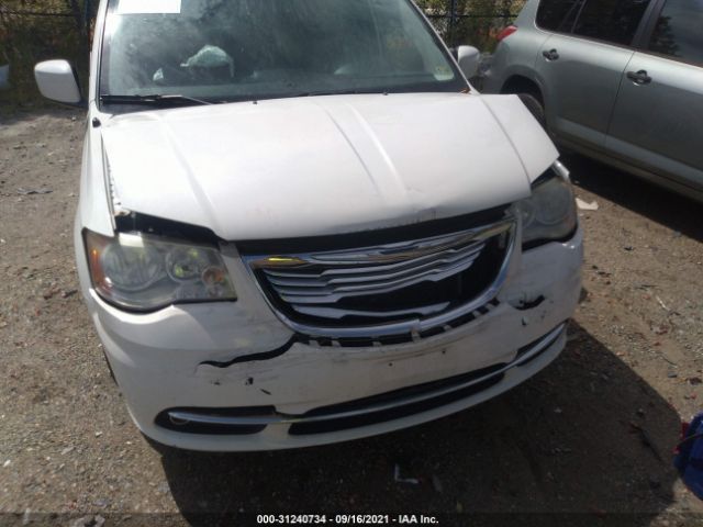 Photo 5 VIN: 2C4RC1BG0CR344596 - CHRYSLER TOWN & COUNTRY 