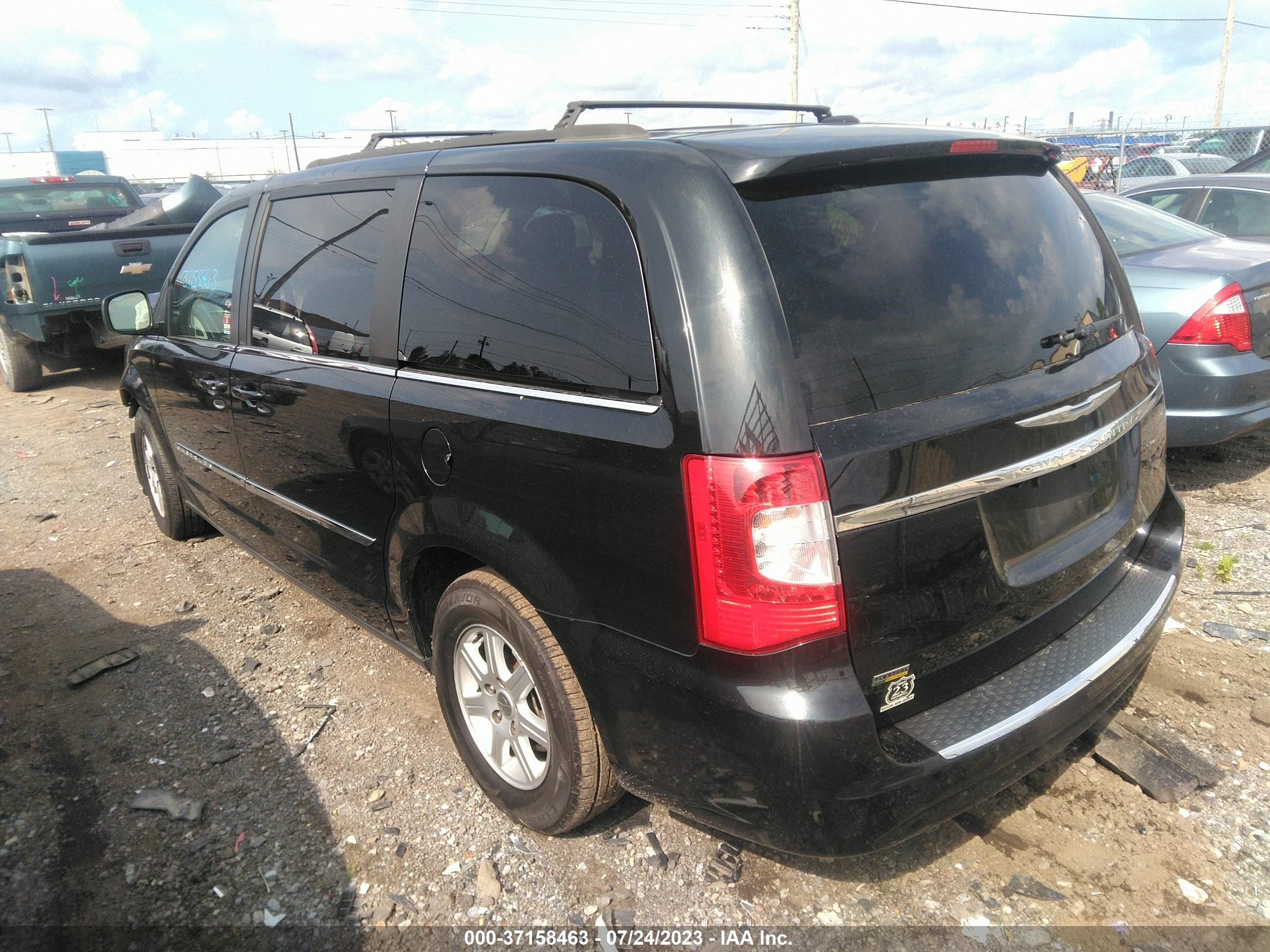 Photo 2 VIN: 2C4RC1BG0CR344744 - CHRYSLER TOWN & COUNTRY 