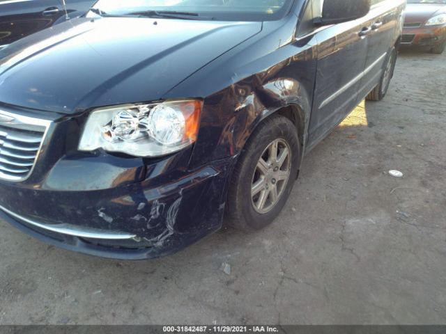 Photo 5 VIN: 2C4RC1BG0CR353024 - CHRYSLER TOWN & COUNTRY 