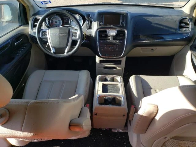 Photo 7 VIN: 2C4RC1BG0DR525330 - CHRYSLER TOWN & COU 