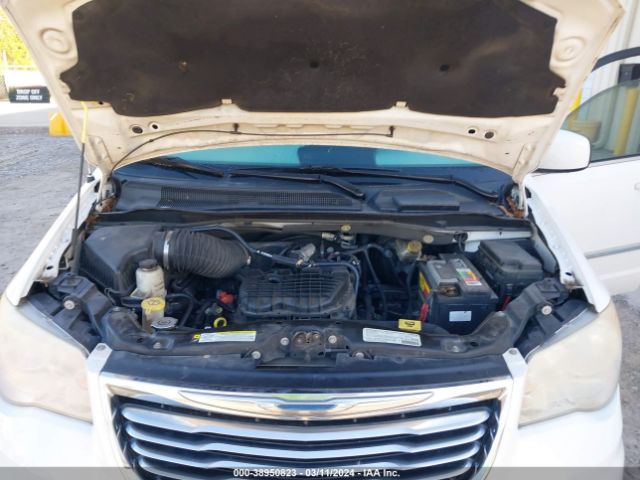 Photo 9 VIN: 2C4RC1BG0DR525991 - CHRYSLER TOWN & COUNTRY 