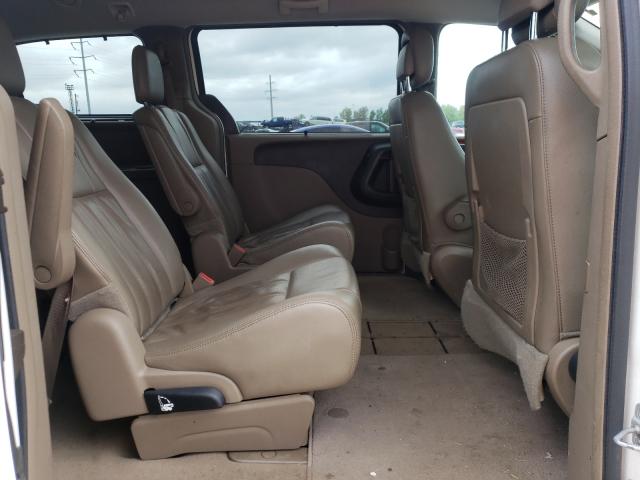 Photo 5 VIN: 2C4RC1BG0DR560305 - CHRYSLER TOWN &AMP COU 