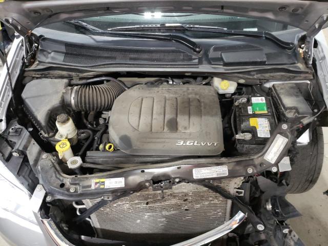 Photo 6 VIN: 2C4RC1BG0DR604660 - CHRYSLER TOWN &AMP COU 