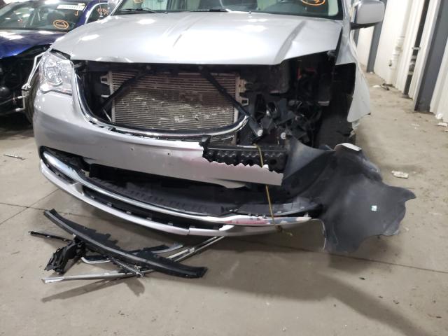 Photo 8 VIN: 2C4RC1BG0DR604660 - CHRYSLER TOWN &AMP COU 