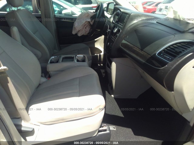 Photo 4 VIN: 2C4RC1BG0DR711322 - CHRYSLER TOWN & COUNTRY 