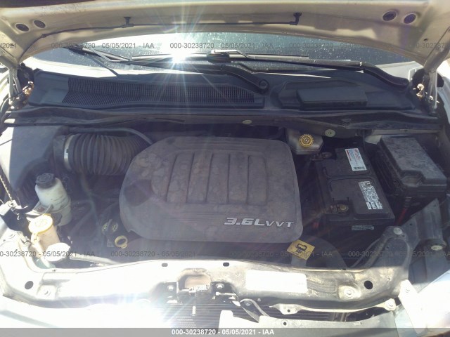 Photo 9 VIN: 2C4RC1BG0DR711322 - CHRYSLER TOWN & COUNTRY 