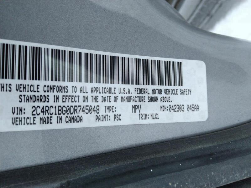 Photo 9 VIN: 2C4RC1BG0DR745048 - CHRYSLER TOWN &AMP COU 