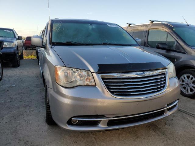 Photo 4 VIN: 2C4RC1BG0DR797957 - CHRYSLER TOWN & COU 