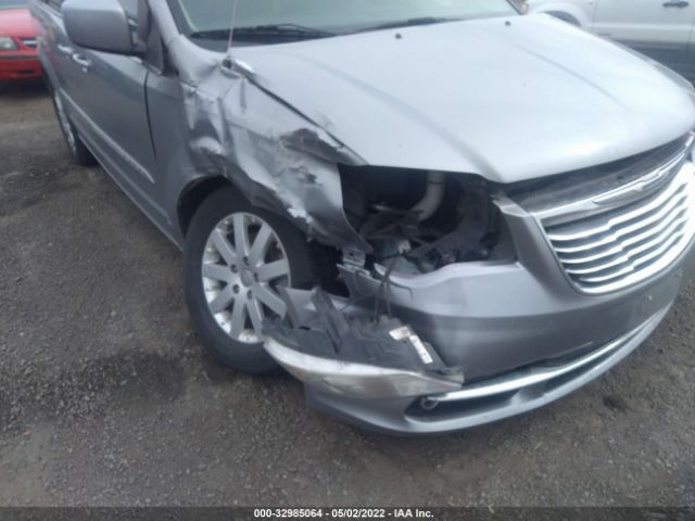 Photo 5 VIN: 2C4RC1BG0ER127004 - CHRYSLER TOWN & COUNTRY 