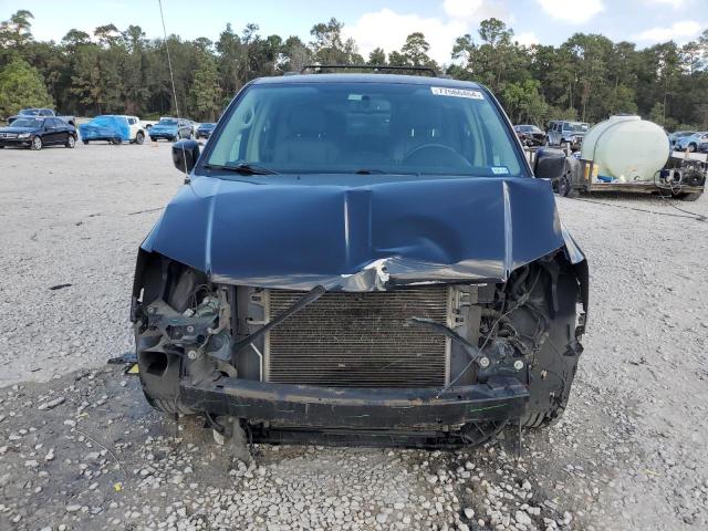 Photo 4 VIN: 2C4RC1BG0ER159435 - CHRYSLER TOWN & COU 