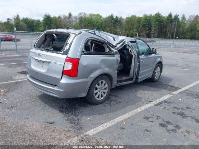 Photo 3 VIN: 2C4RC1BG0ER165171 - CHRYSLER TOWN & COUNTRY 