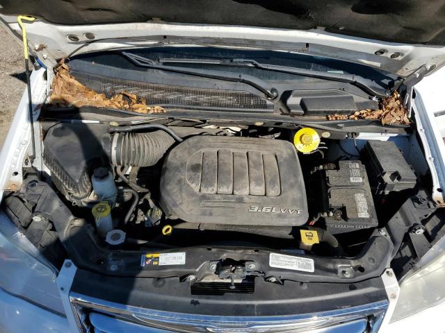 Photo 11 VIN: 2C4RC1BG0ER272267 - CHRYSLER TOWN & COU 