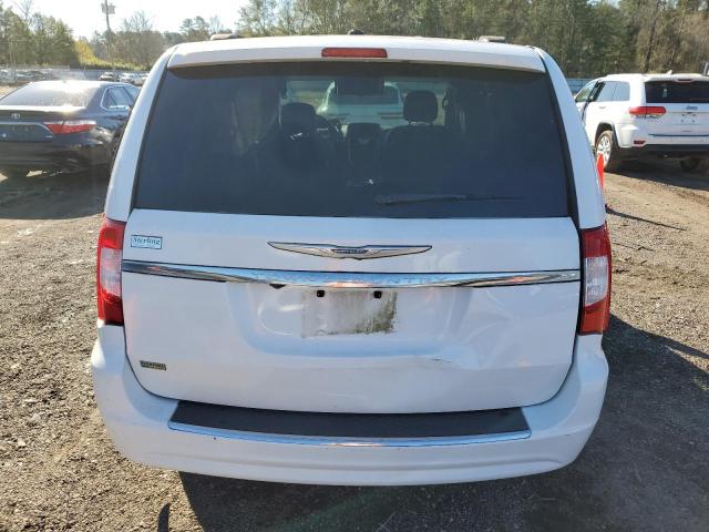 Photo 5 VIN: 2C4RC1BG0ER272267 - CHRYSLER TOWN & COU 