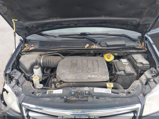 Photo 9 VIN: 2C4RC1BG0ER273239 - CHRYSLER TOWN & COUNTRY 