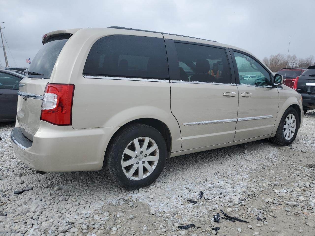 Photo 2 VIN: 2C4RC1BG0ER293121 - CHRYSLER TOWN & COUNTRY 