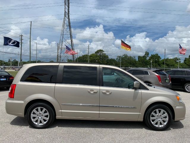 Photo 6 VIN: 2C4RC1BG0ER374233 - CHRYSLER TOWN & COUNTRY 