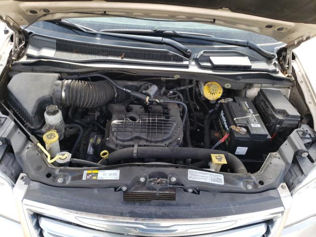 Photo 6 VIN: 2C4RC1BG0ER399374 - CHRYSLER TOWN &AMP COU 