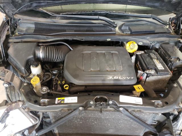 Photo 6 VIN: 2C4RC1BG0ER424001 - CHRYSLER TOWN &AMP COU 