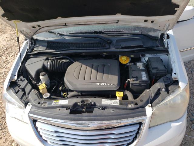 Photo 11 VIN: 2C4RC1BG0ER439047 - CHRYSLER TOWN & COU 