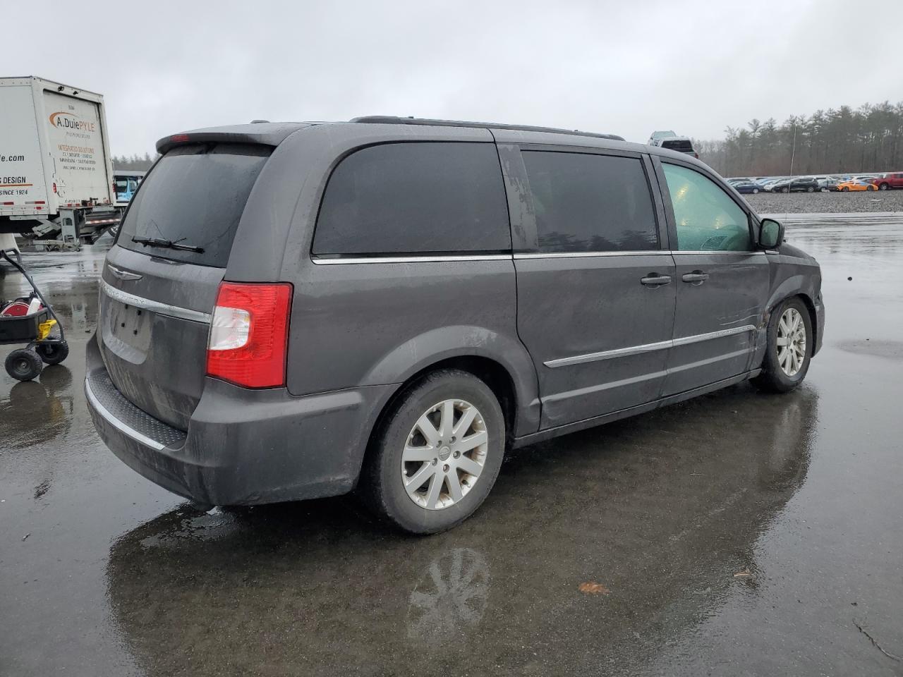 Photo 2 VIN: 2C4RC1BG0FR578340 - CHRYSLER TOWN & COUNTRY 