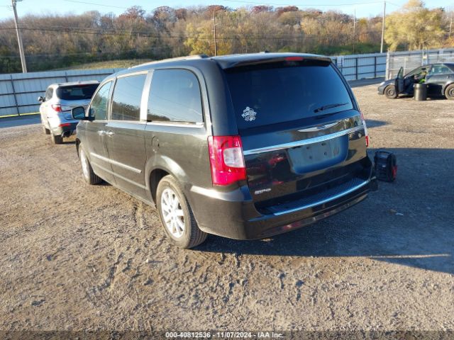 Photo 2 VIN: 2C4RC1BG0FR602149 - CHRYSLER TOWN AND COUNTRY 