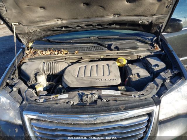 Photo 9 VIN: 2C4RC1BG0FR602149 - CHRYSLER TOWN AND COUNTRY 