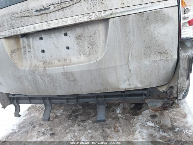 Photo 5 VIN: 2C4RC1BG0FR751922 - CHRYSLER TOWN AND COUNTRY 
