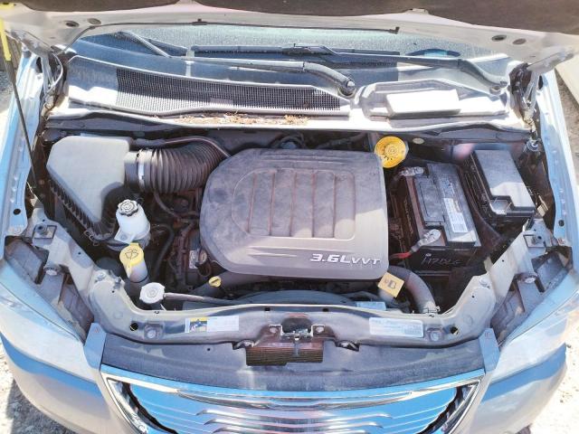 Photo 6 VIN: 2C4RC1BG0GR121450 - CHRYSLER TOWN &AMP COU 