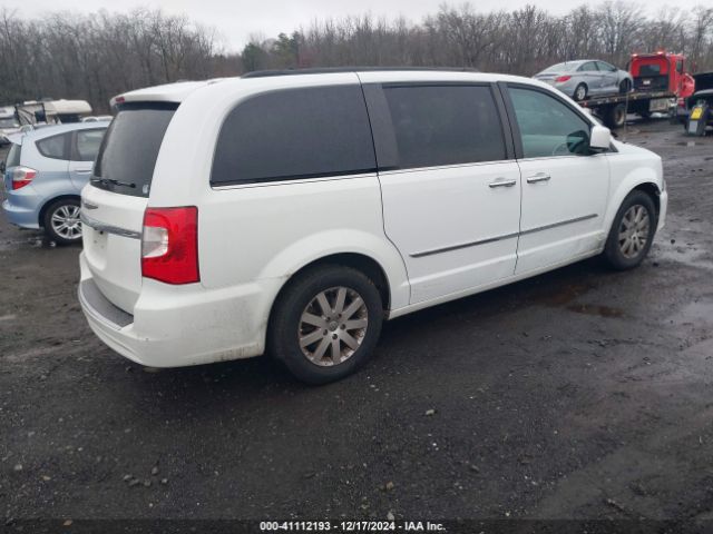 Photo 3 VIN: 2C4RC1BG0GR127376 - CHRYSLER TOWN AND COUNTRY 