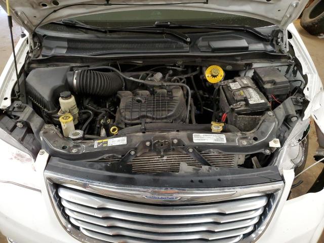 Photo 11 VIN: 2C4RC1BG0GR128611 - CHRYSLER TOWN & COU 