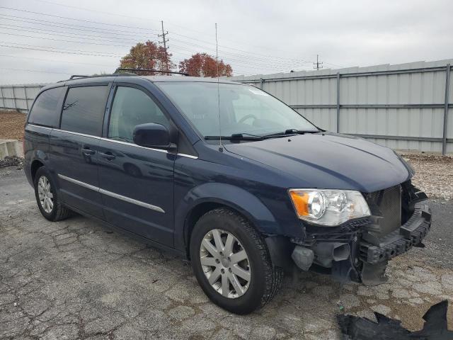 Photo 3 VIN: 2C4RC1BG0GR173242 - CHRYSLER TOWN & COU 